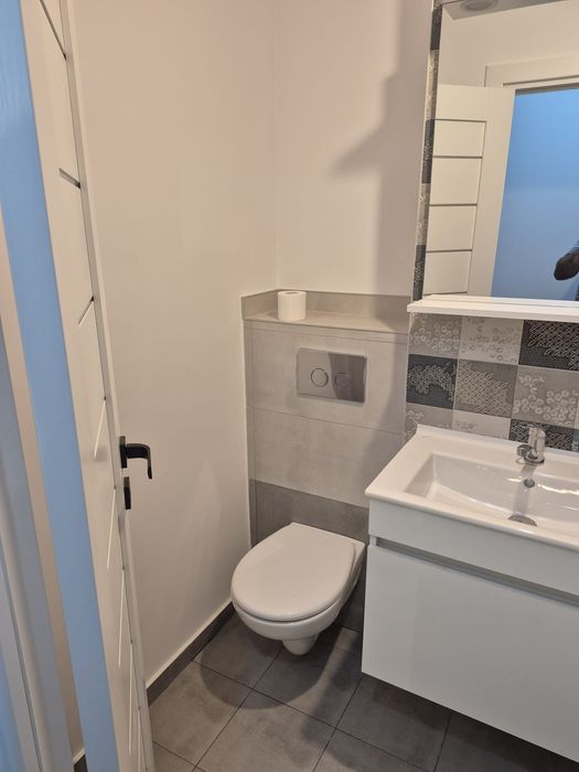 Inchiriez garsoniera