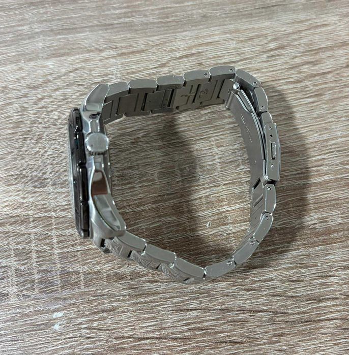 Мъжки часовник Guess W11617G1