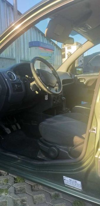 Ford Fusion 1.4i, 80k.s