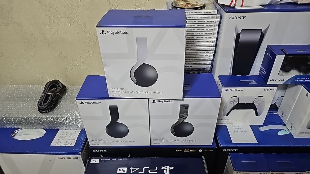 Гарнитура Sony PlayStation 5 Pulse 3D (CFI-ZWH1).