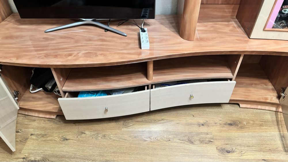 Спальный гарнитур