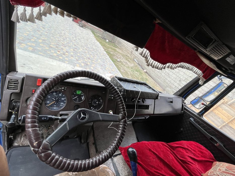 Мерседес 814  5 тоник