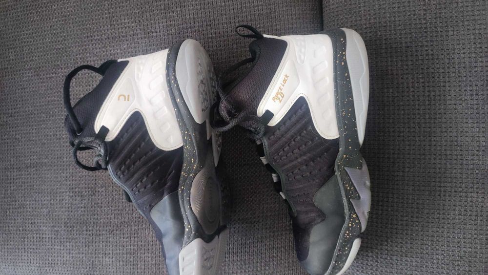 Детски обувки за баскетбол TARMAK, номер 37