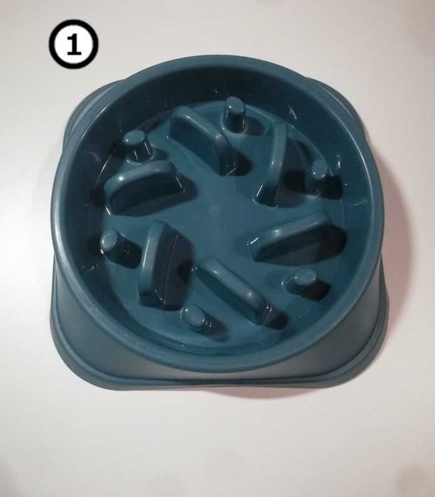 Купа за бавно хранене за котки и кучета