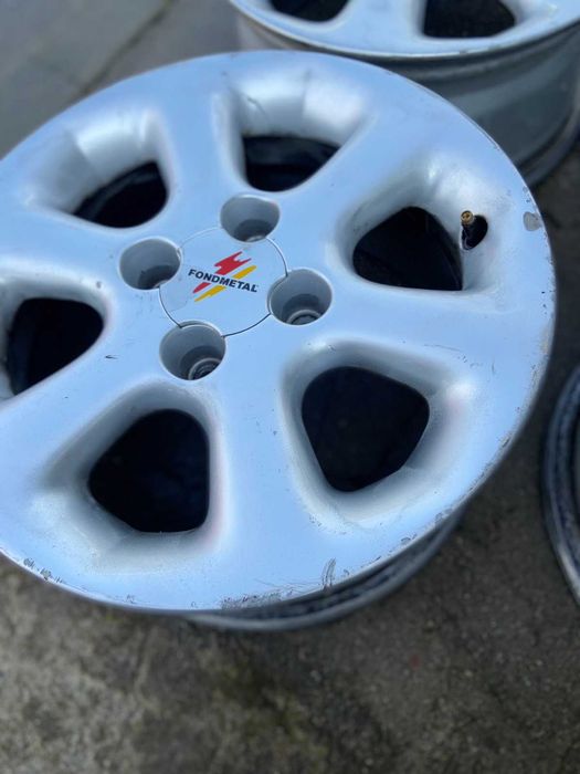 Джанти Fondmetal 15-ки използвани