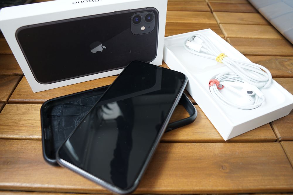 Telefon iPhone 11 64gb