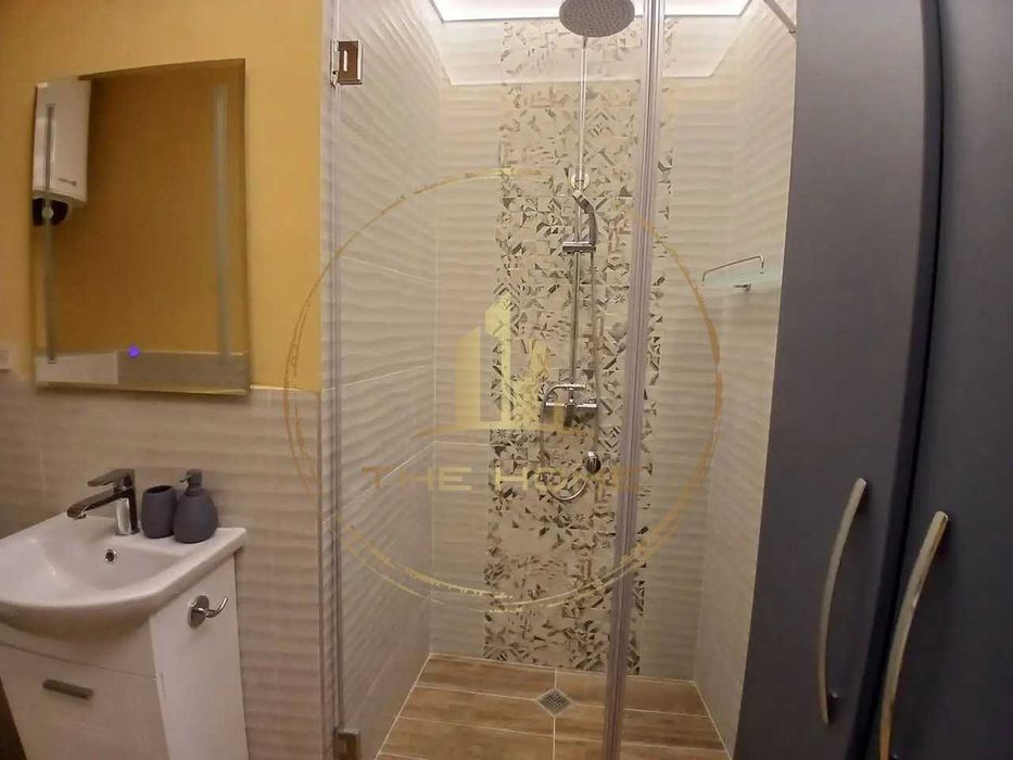 Дава се под наем Едностаен апартамент в Варна, Гръцка махала - 40 кв.м за 450 € - Снимка #6