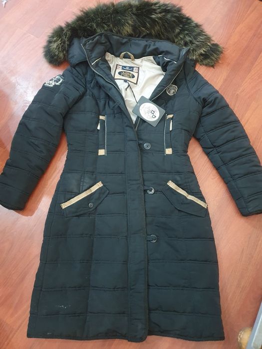 Зимно палто ватирано с лисица Argentina. Р С