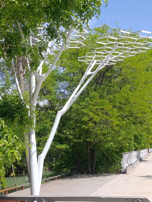 Metall daraxt дерево из металл