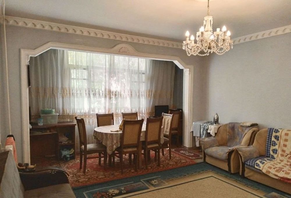 Продается своя 3 х комнатная квартира Юнусабаде 6