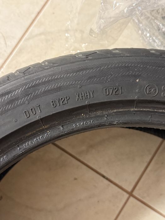 Anvelope vara 245/40/R18