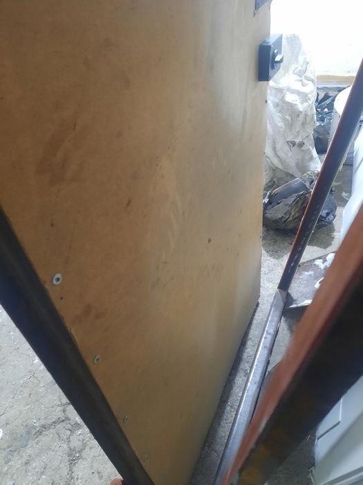 Железный дверь 80ка