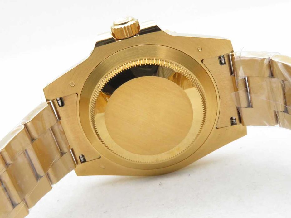 Rolex Submariner 116618LN Yellow Gold – Черен циферблат, керамичен безел, автоматичен – реални снимки