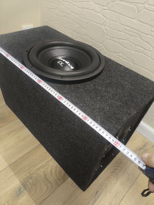 Продам сабвуфер Hannibal