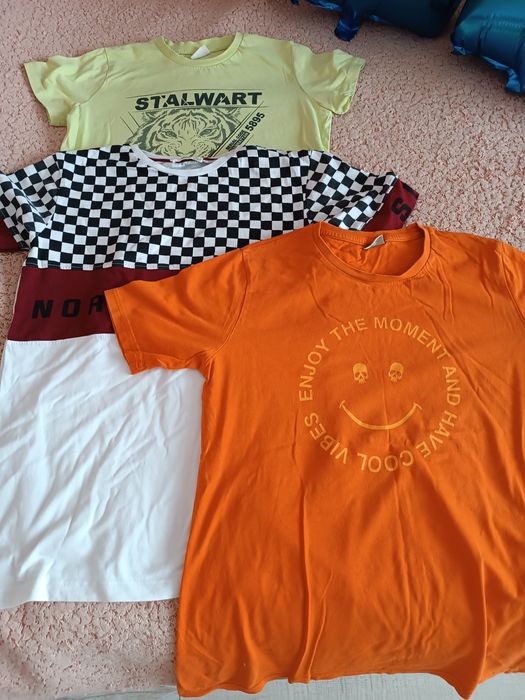 Сет тениски+ подарък