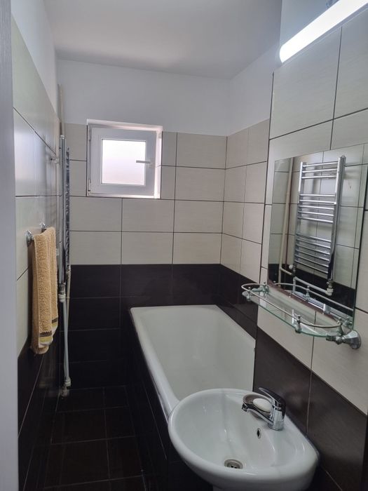 Închiriez garsoniera Gavana 3