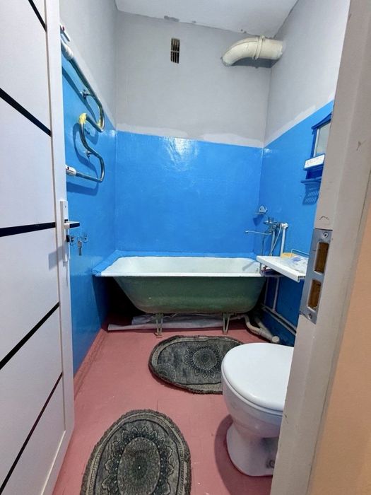 Продаётся 1 ком 2 мкр новая планировка