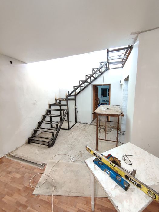 Лестница каркас обшивка