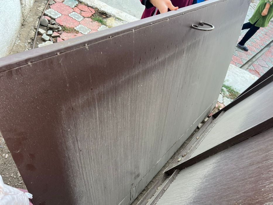 Ворота на гараж новые