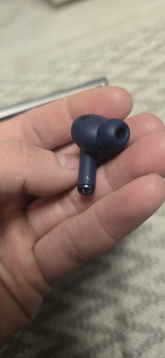 Продам безпроводные наушники art tech 2