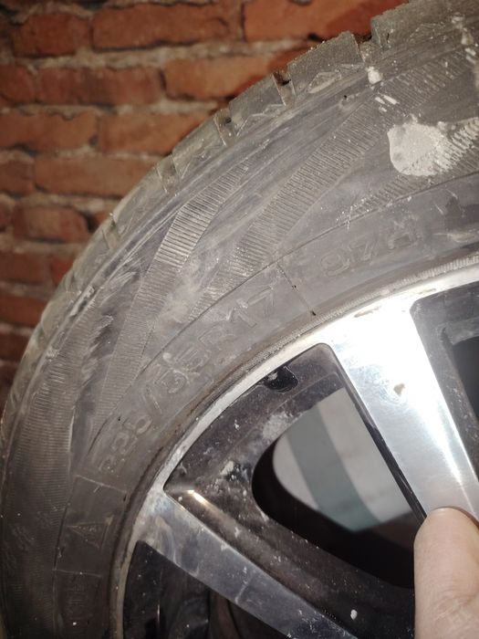 Гуми с джанти Boto