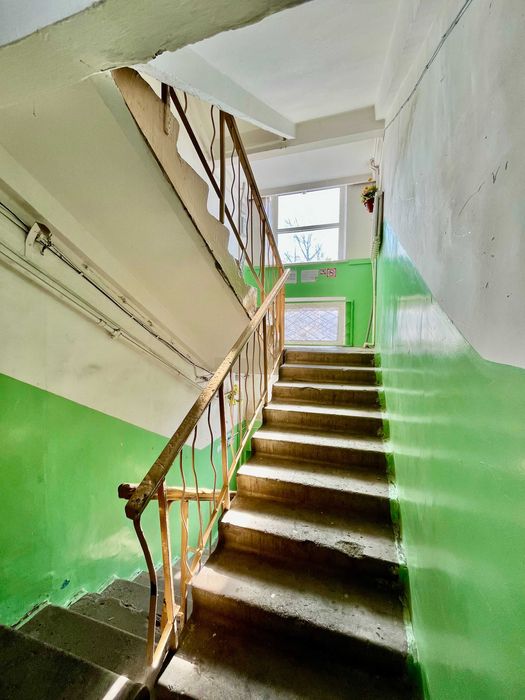 1-комнатная по Республике ][