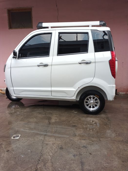 Сотилади маргилон