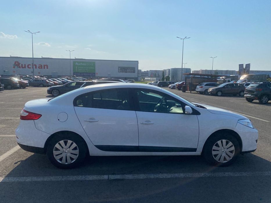 RENAULT Fluence 2010 — imagine 2