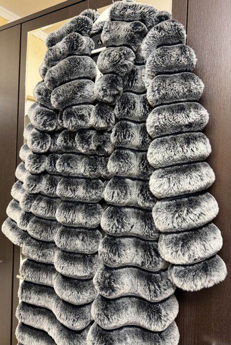 Haina de Blana cu guler