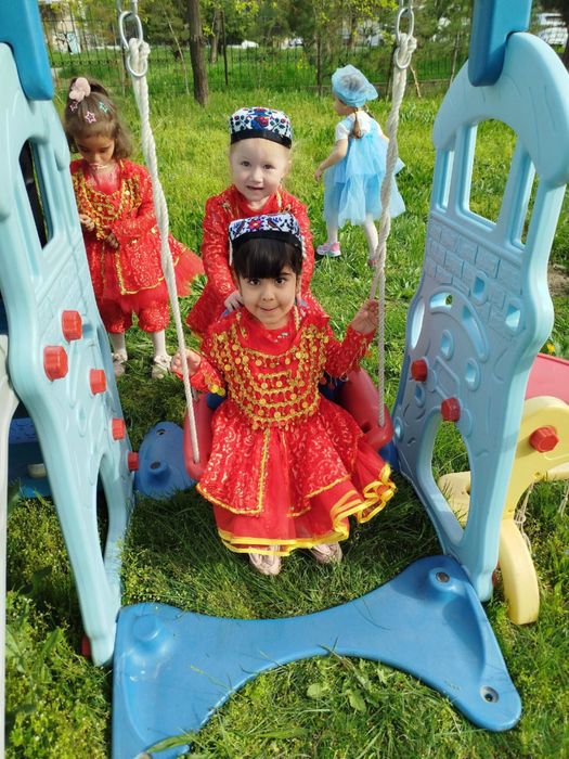 Частный детский сад “Clever baby” обьяляет о наборе наших малышей.