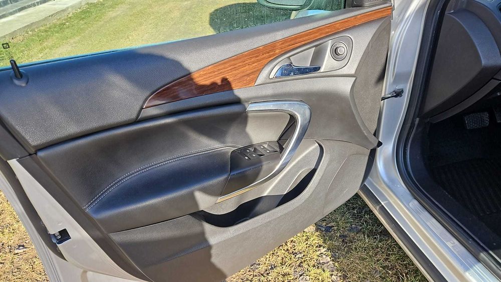 OPEL Insignia 2010