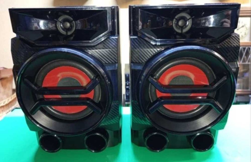 Set 2 boxe audio 2 cai LG CMS4340F funcționale