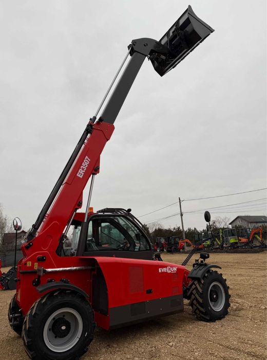 Incarcator Telescopic Everun Telehandler Manitou 7 m / 3.5 Tone