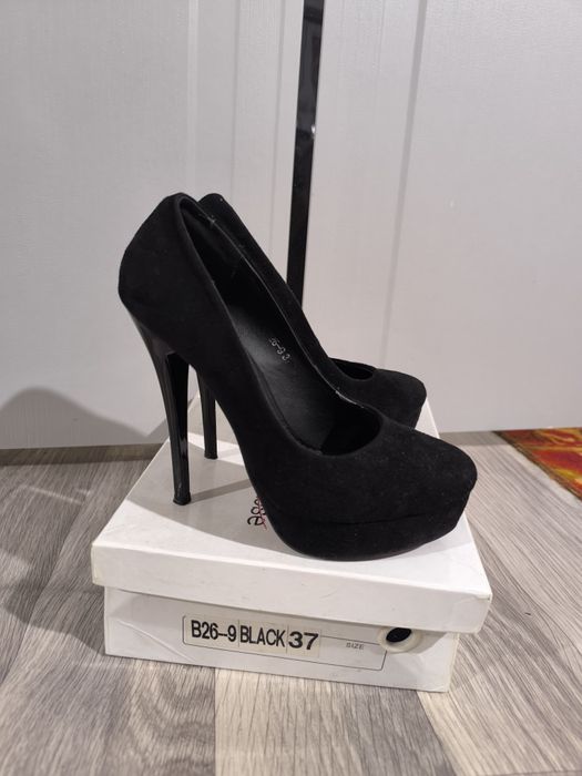 Женские туфли б/у