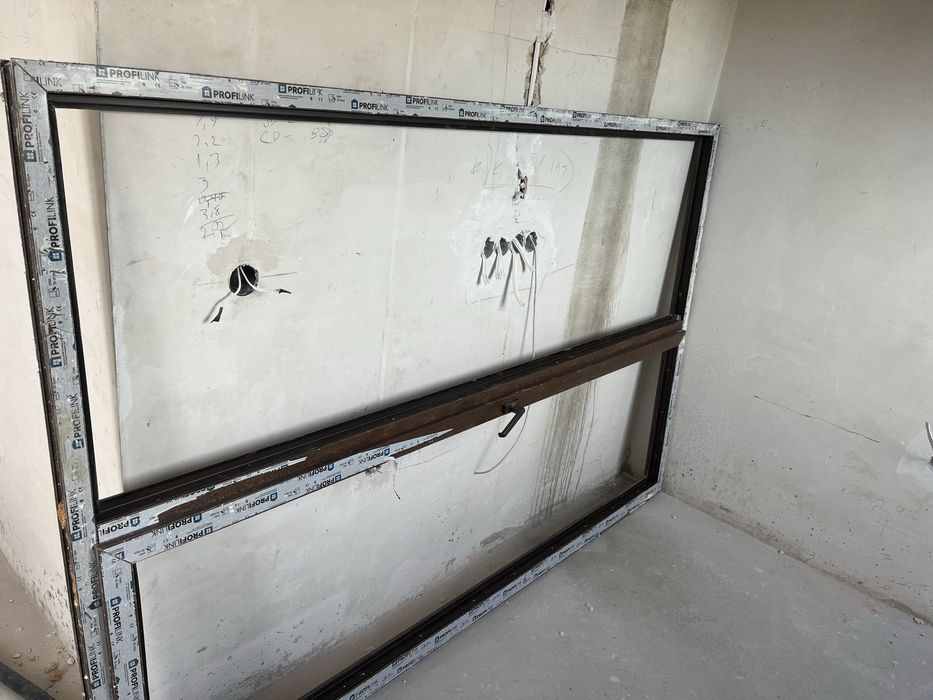 PVC дограма с врата  – 243×160