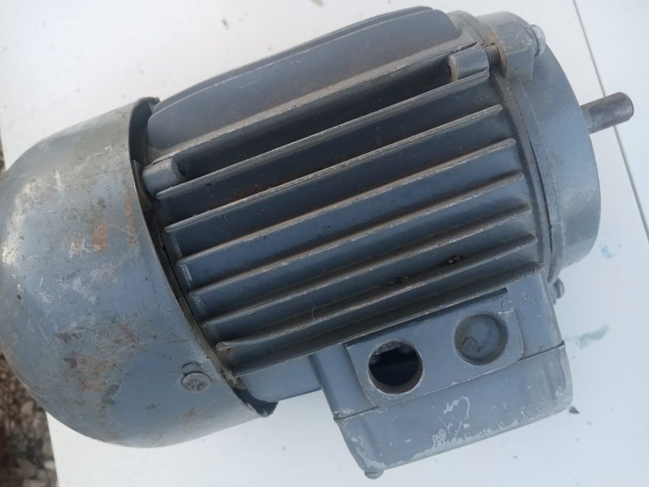 Продается электродвигетель.