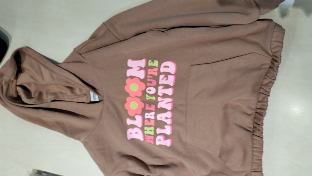 Продам детские вещи