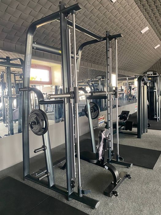 Тренажеры для зал фул комплект новий