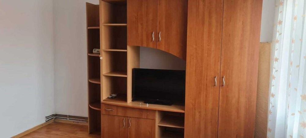 garsoniera de inchiriat