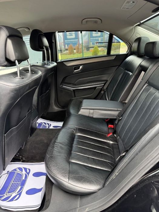 Mercedes-Benz E-Class (W212) – Безупречно състояние