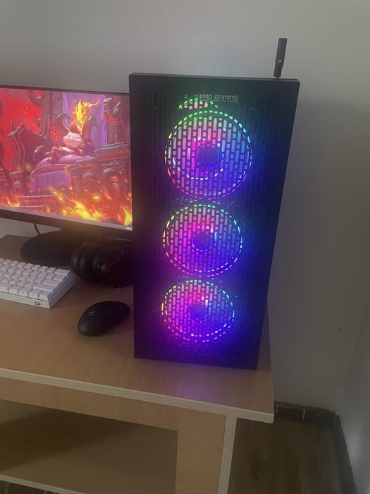 Setup Gaming Complet – i7-8700 / GTX 1660 Ti 6GB / 16GB RAM / SSD 1TB + Monitor & Periferice