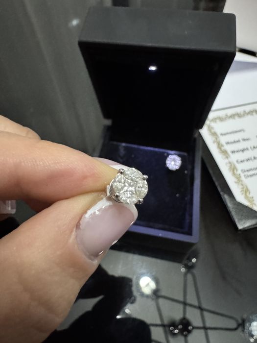 Cercei aur 18 k si diamante