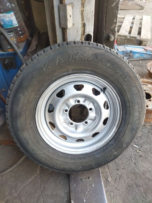 Колесо в сборе на 16 УАЗ 225/75/16: 35 000 тг. - Колеса в сборе ...