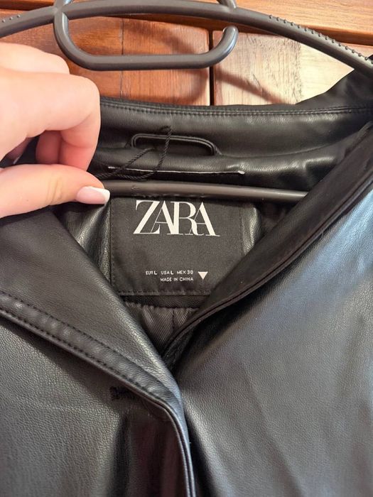 Нов тренчкот на Zara