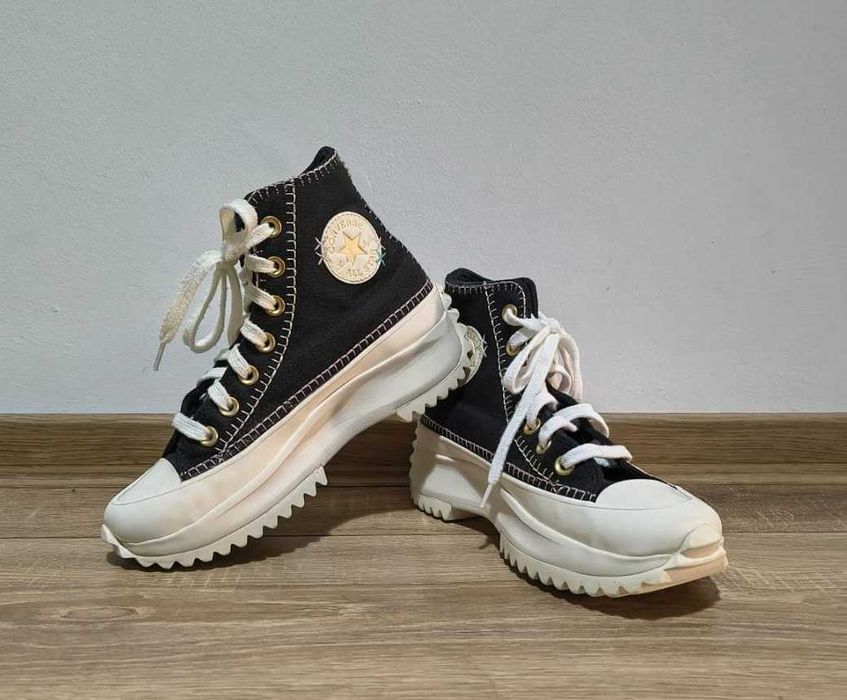 Converse mărimea 35,5
