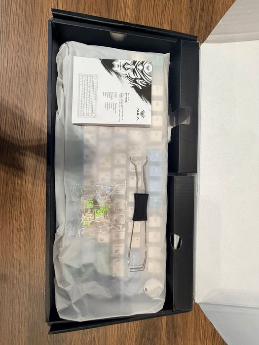 Aula f75 с коробкой