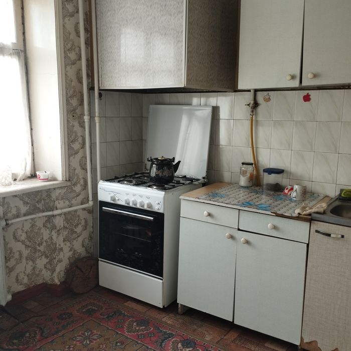 Сдаётся 2х комнатная квартира на М.Горького