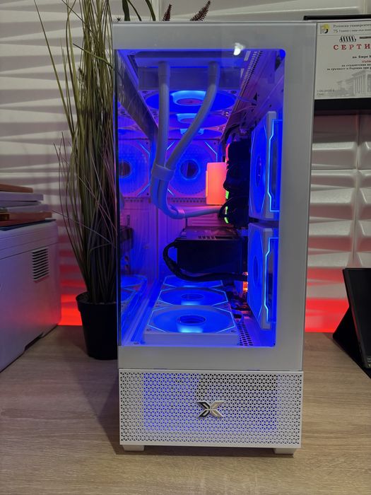Бял геймърски компютър Ryzen 5800X/RTX3070/Aio/16 Ram/512 ssd/1000W