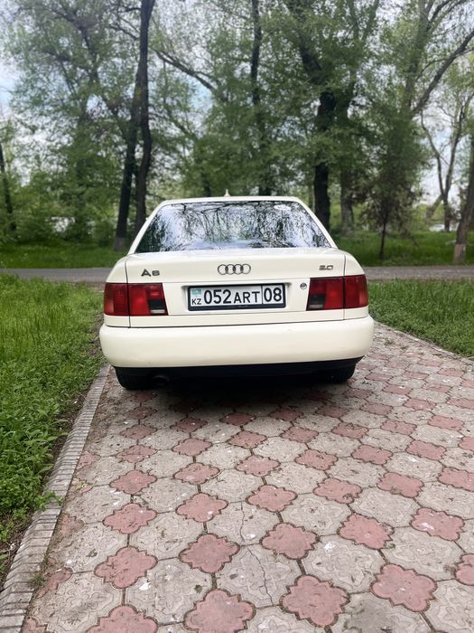Продам Ауди А6 с4