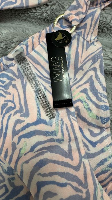 Бански бандо Victorias secret 80D